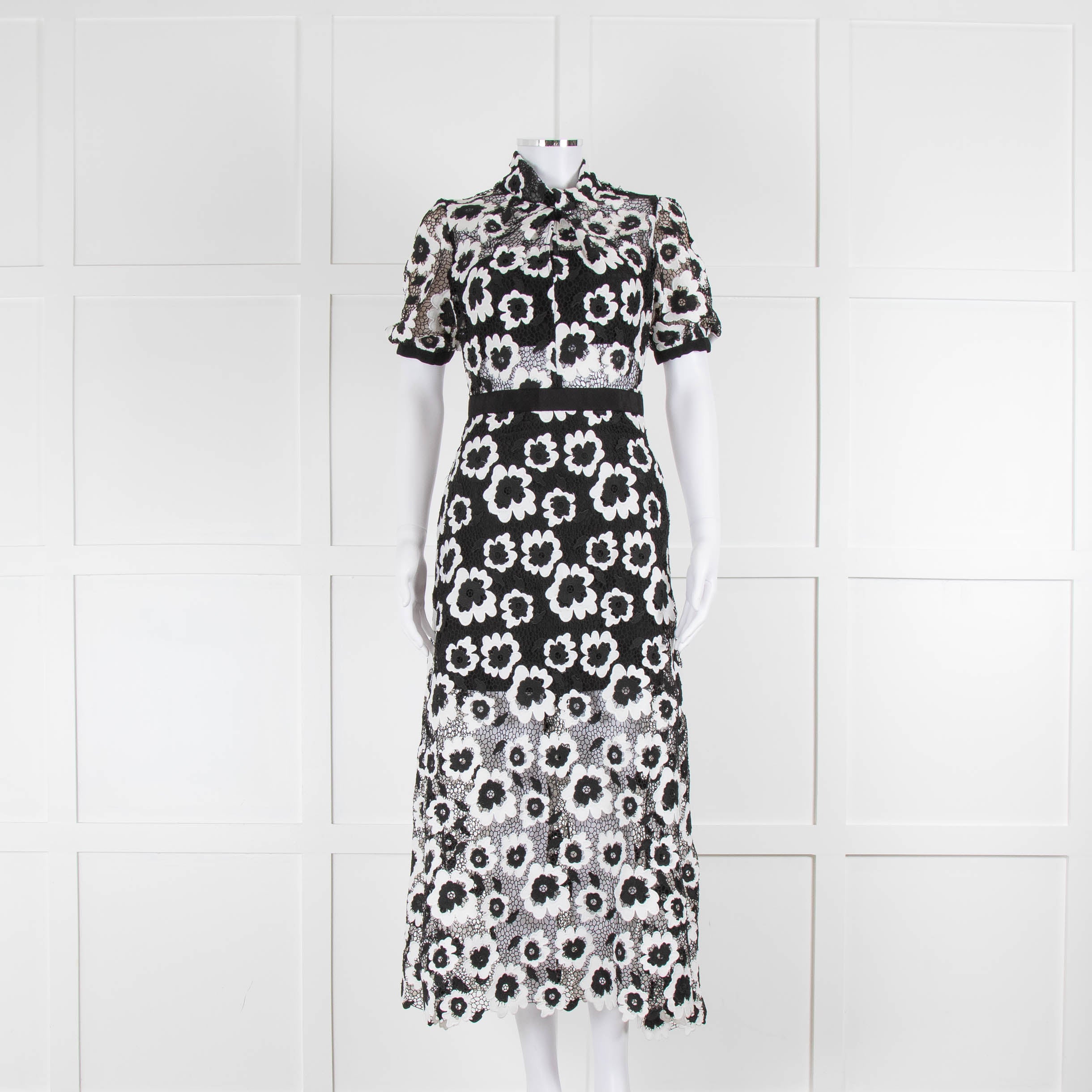 Self-Portrait Black and White Lace Short Sleeve Midi Dress – Phoenix Style
