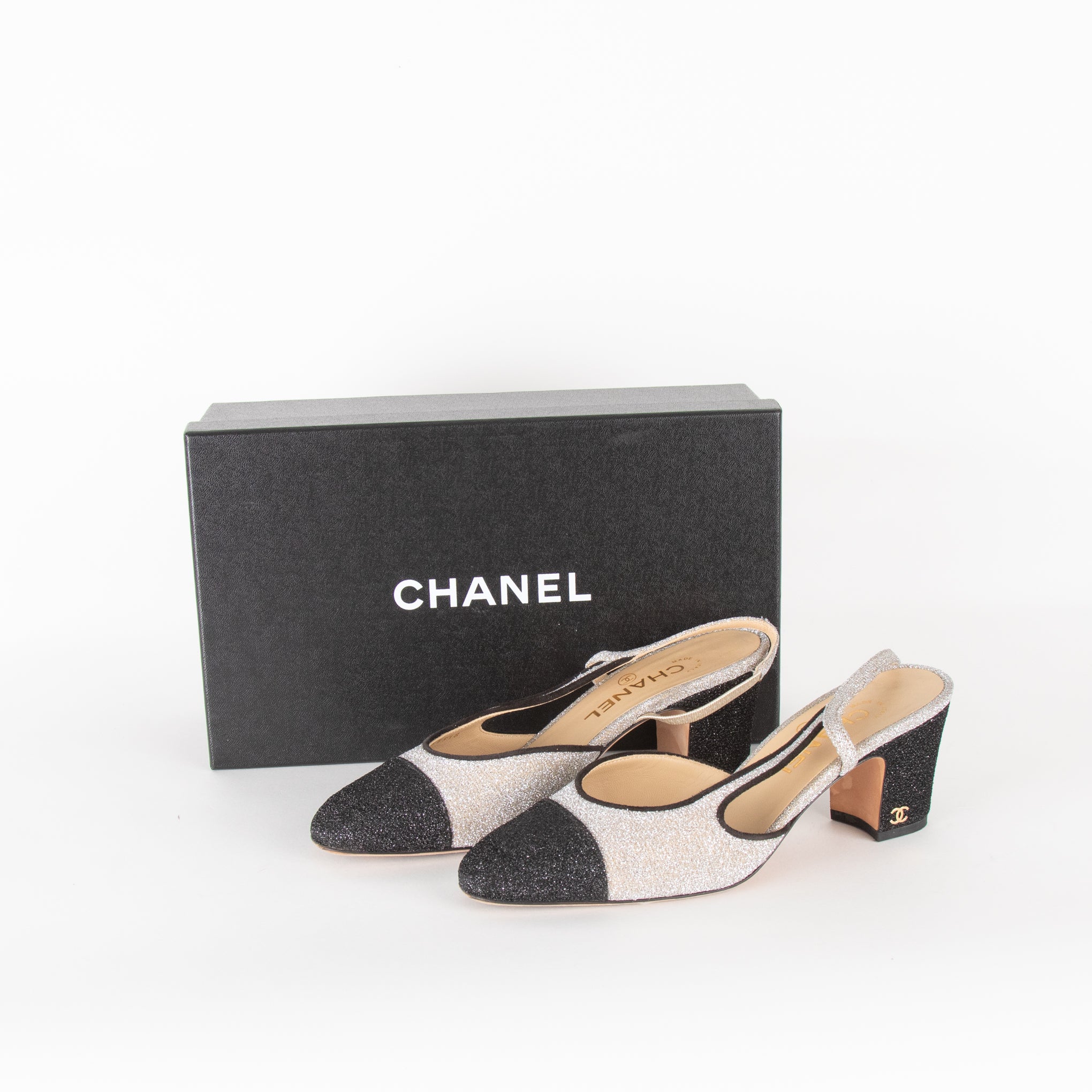 シャネルslingback Chanel Strass 65mm Slingbacks Silver Black Grosgrain - G31318