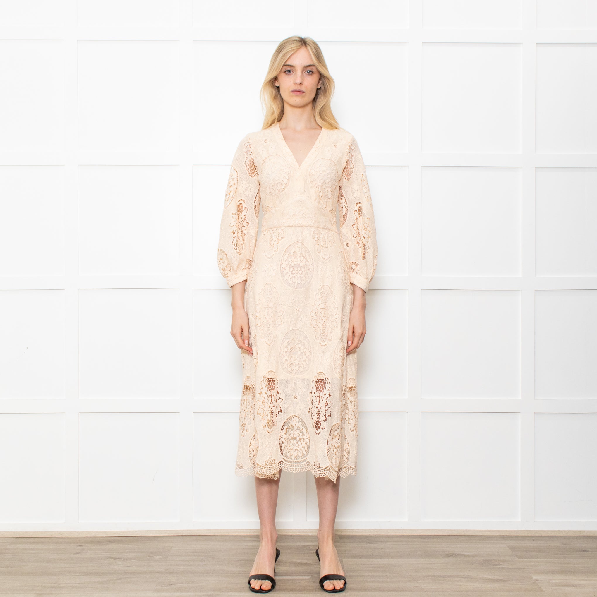 Maje Cream Midi Lace Dress With Long Sleeves – Phoenix Style