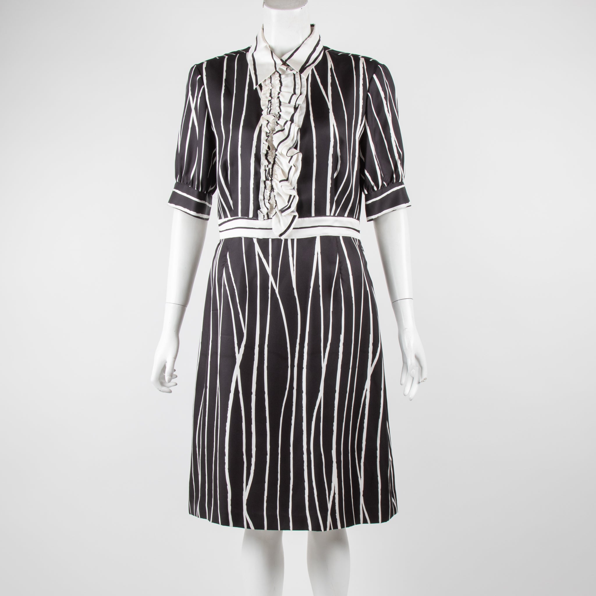Tory burch black hot sale and white dress