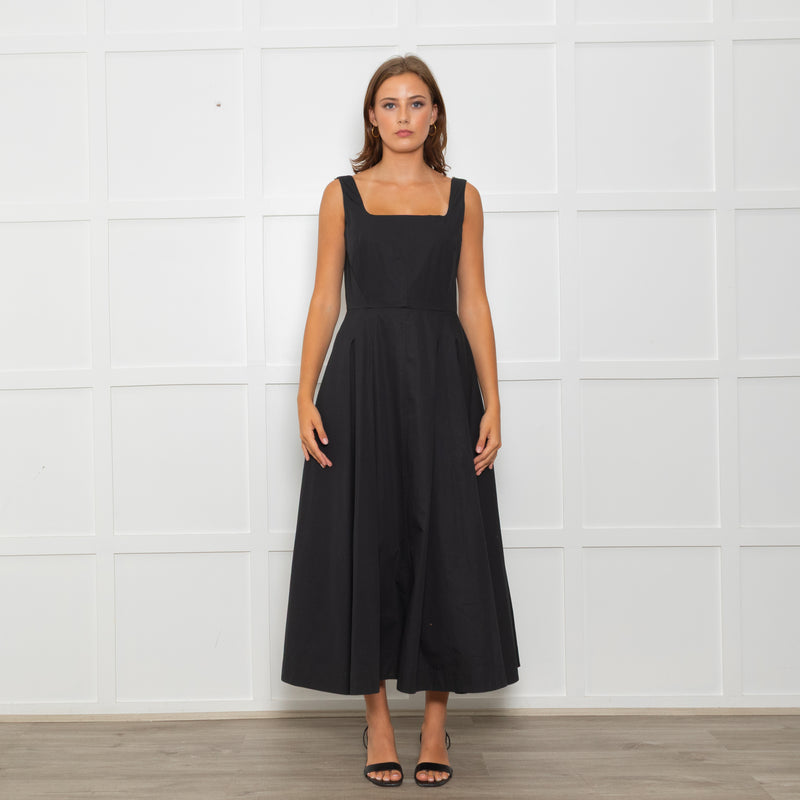 Sportmax Faida Black Square Scoop Neck Pleated Maxi Dress