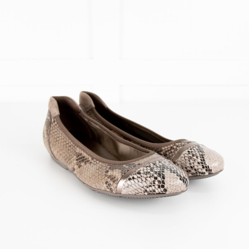 Hogan Beige Snake Embossed Pumps
