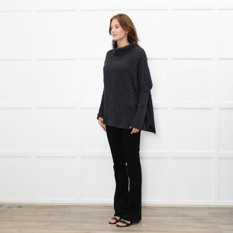 Podeny Dark Grey Chunky Knit Polo Neck