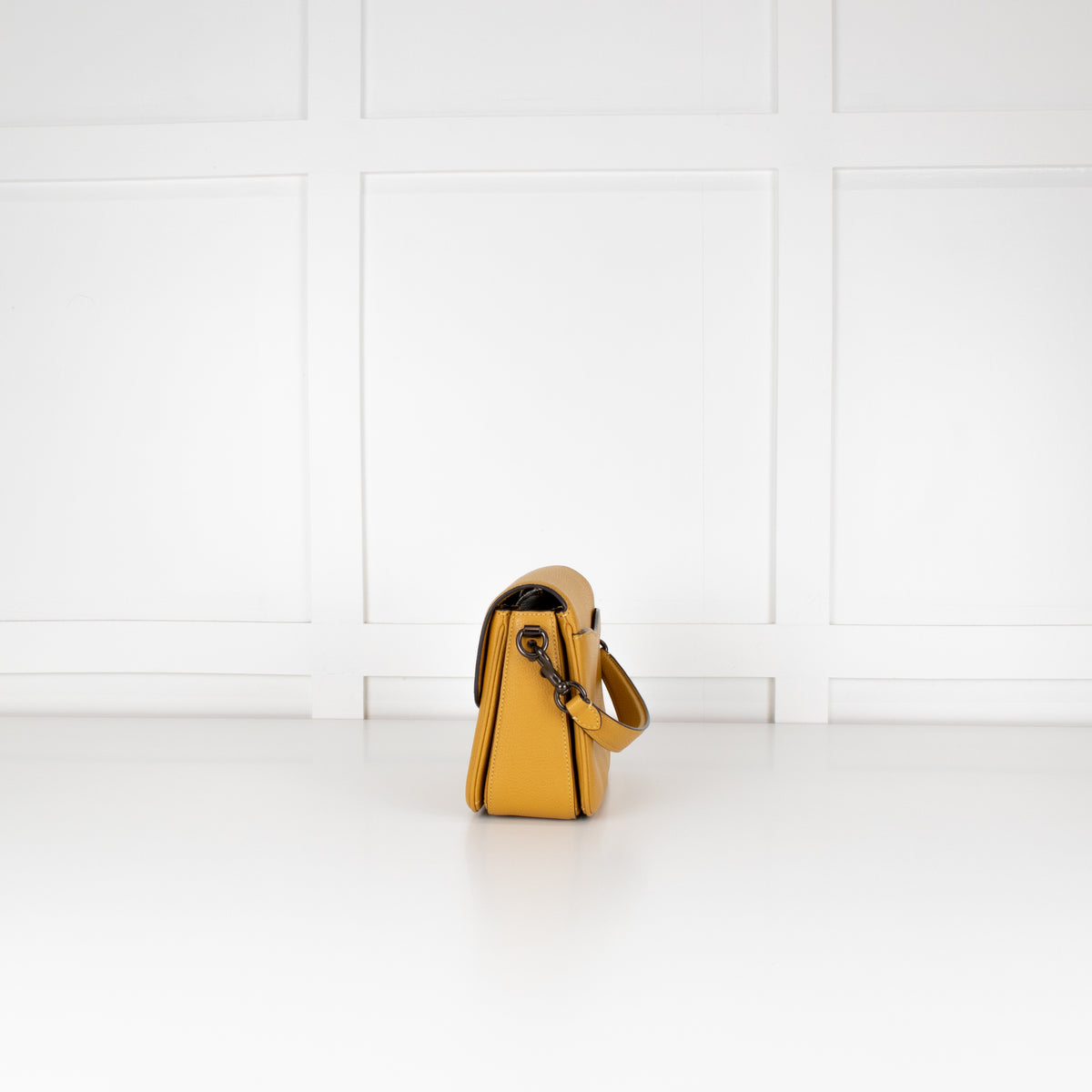 Coach Mustard Yellow Cassie 19 Bag
