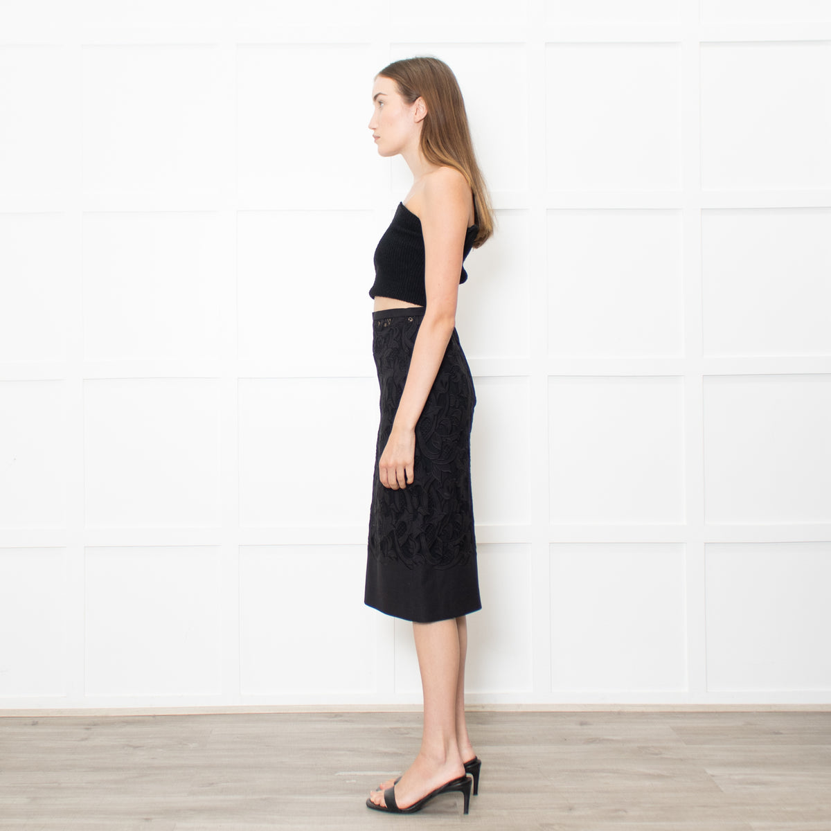 Burberry Black Lace Pencil Skirt