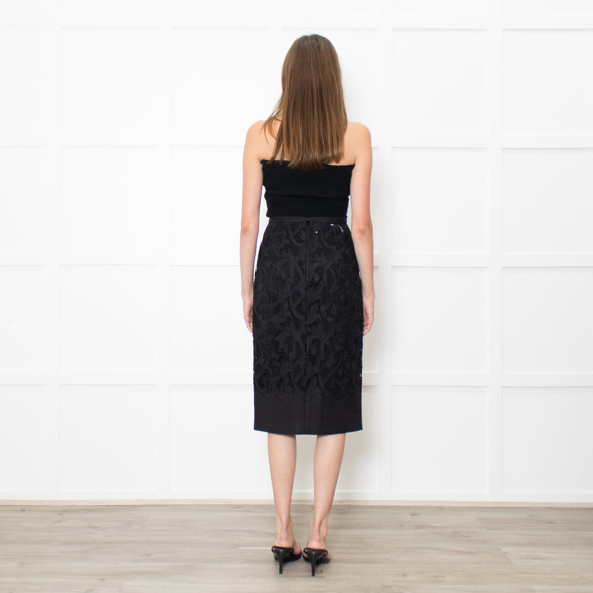 Burberry Black Lace Pencil Skirt