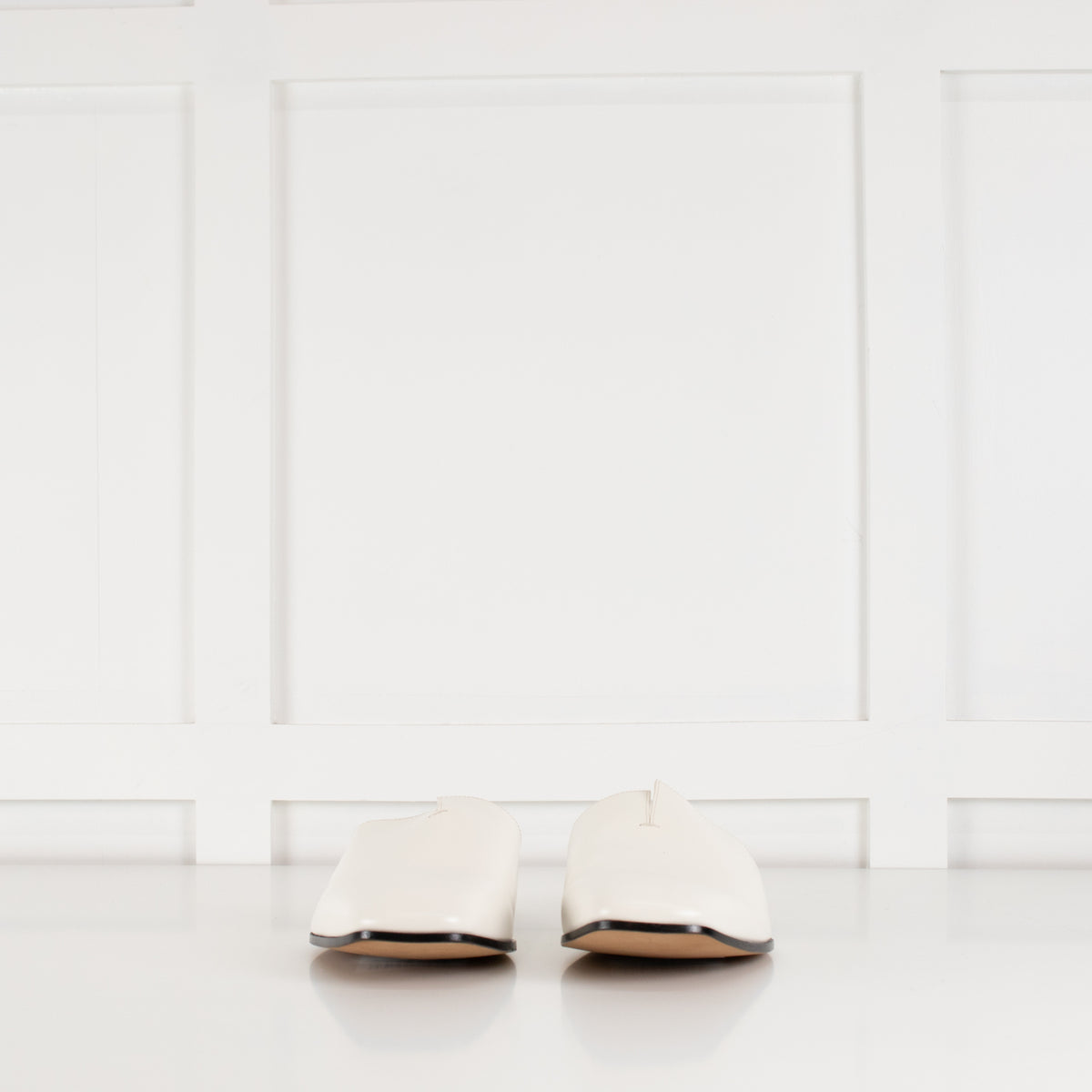 Bottega Veneta Roma White Leather Slippers