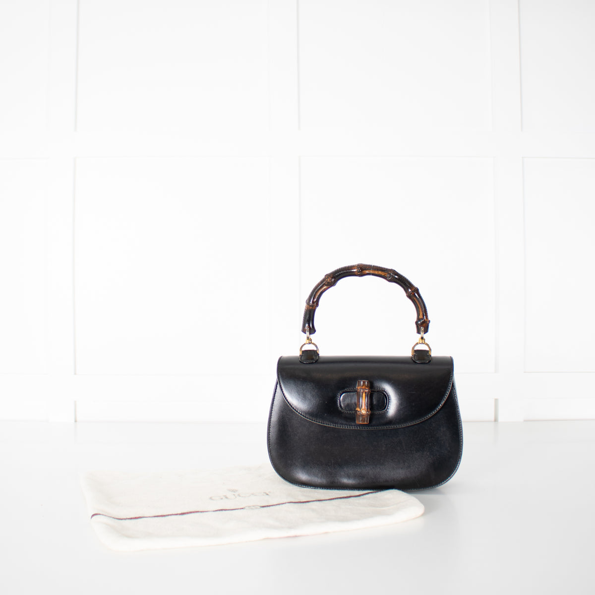 Gucci Black Leather Vintage Bamboo Handbag