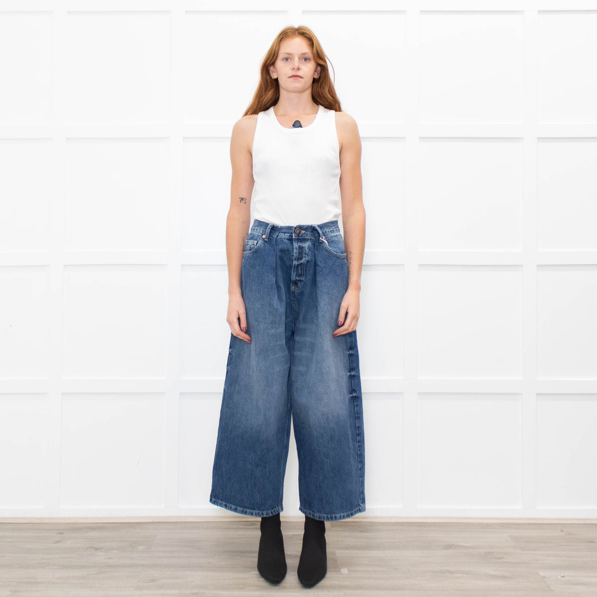 Raey Blue Pleated Waist Cropped Jeans