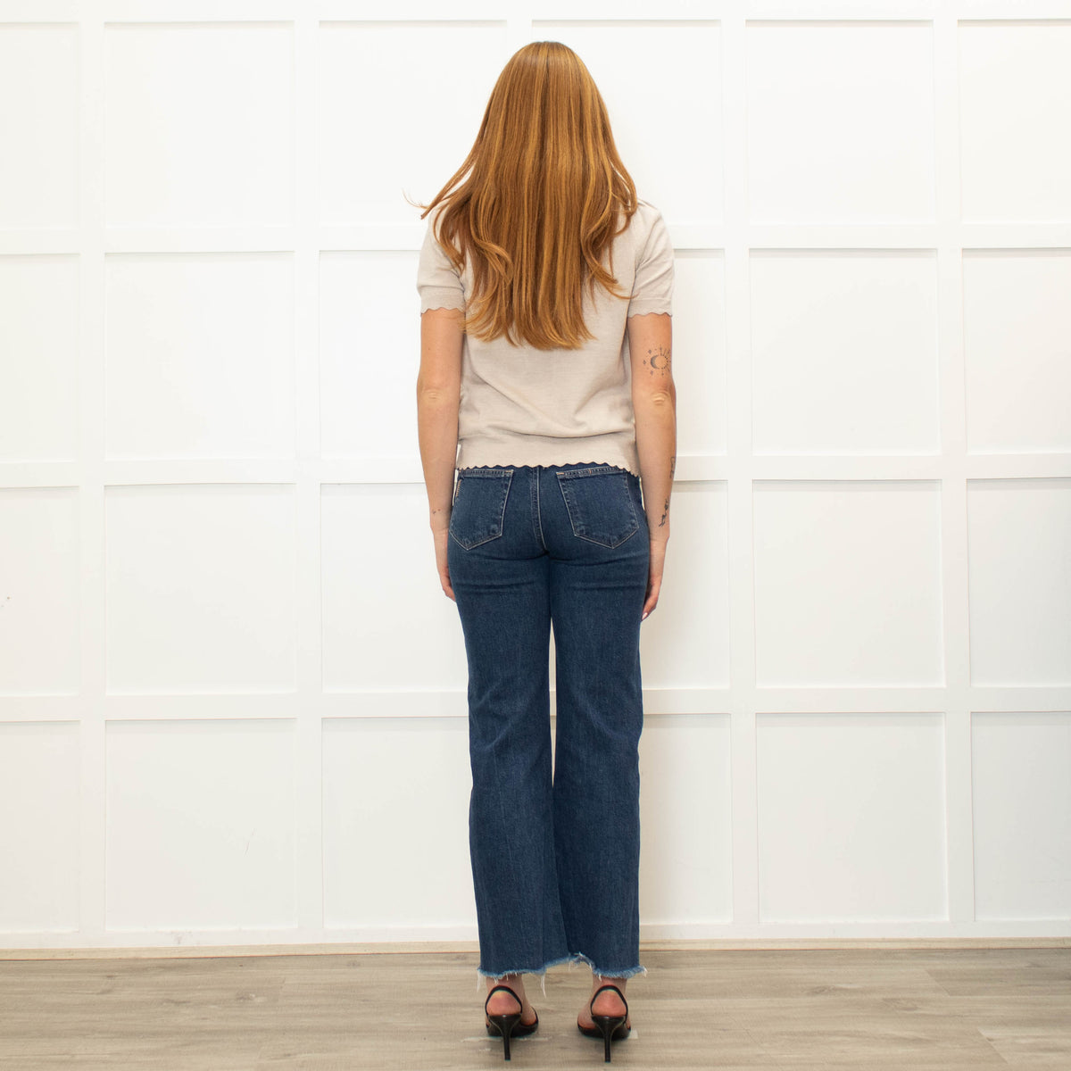 Wyse Beige Merino Wool Scallop Shape Cardigan