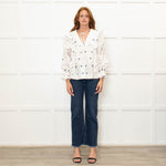 Lug Von Siga Cream Blue Flower Embroidered Lace Detailed Sleeved Top