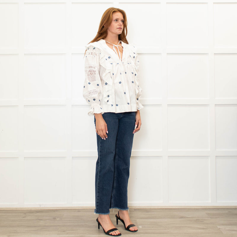 Lug Von Siga Cream Blue Flower Embroidered Lace Detailed Sleeved Top