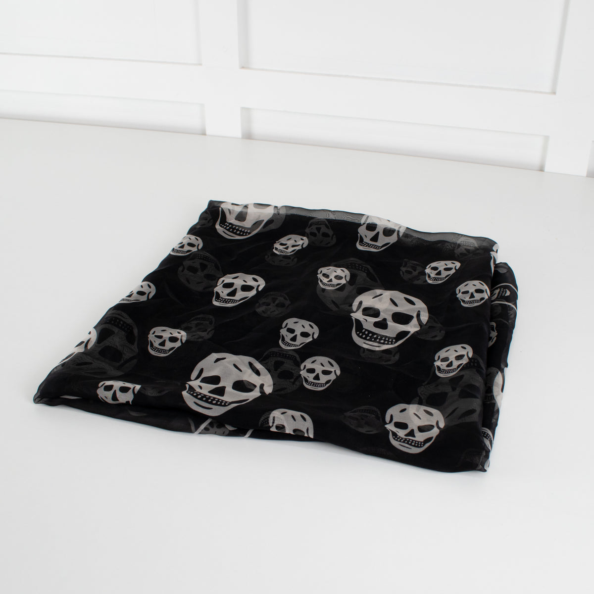 Alexander McQueen Black and White Skull Print Scarf
