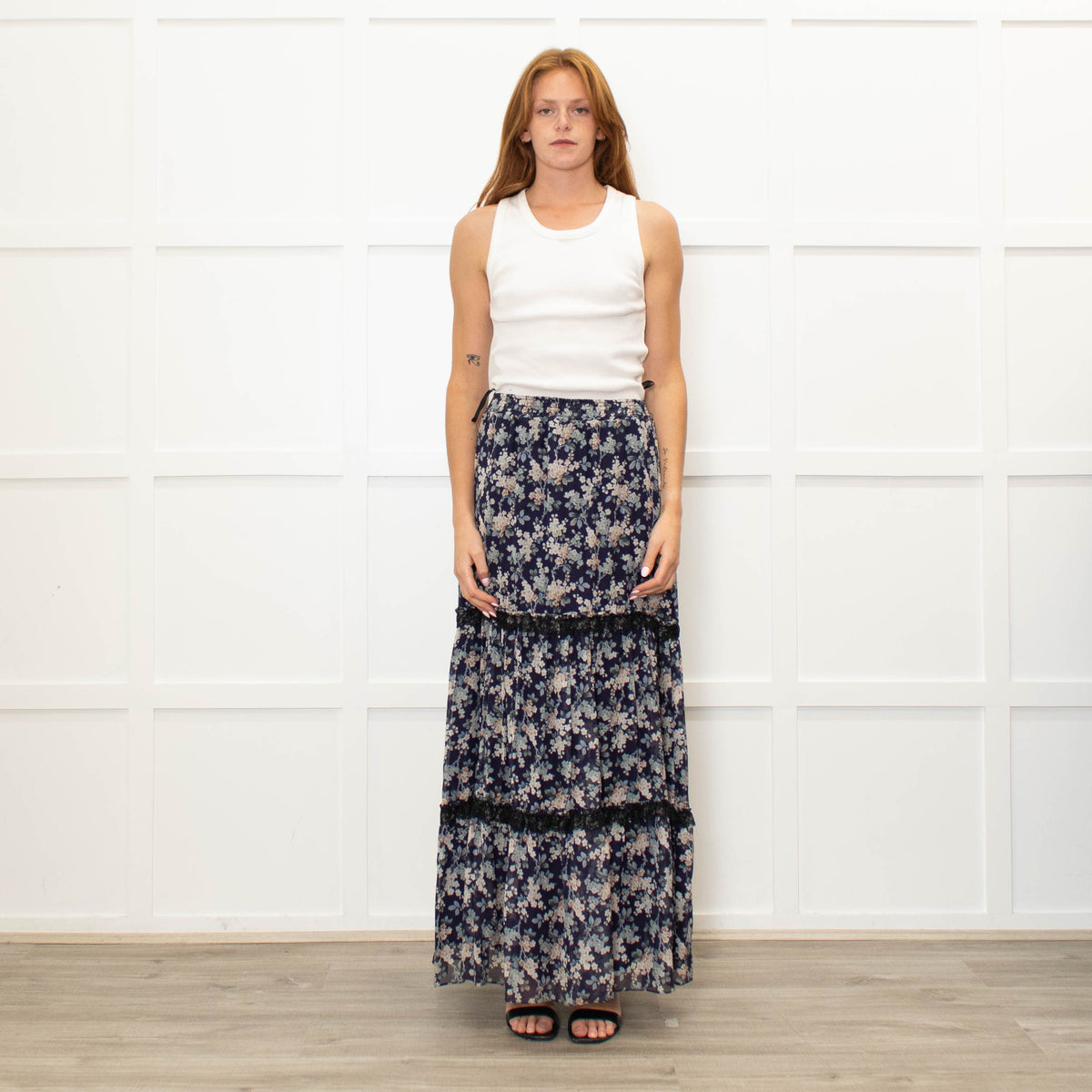 Ridley Navy White Floral Print Elasticated Waist Skirt