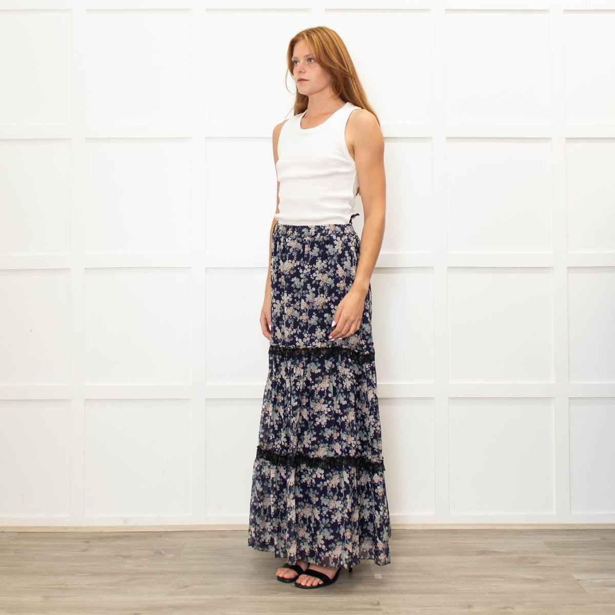 Ridley Navy White Floral Print Elasticated Waist Skirt