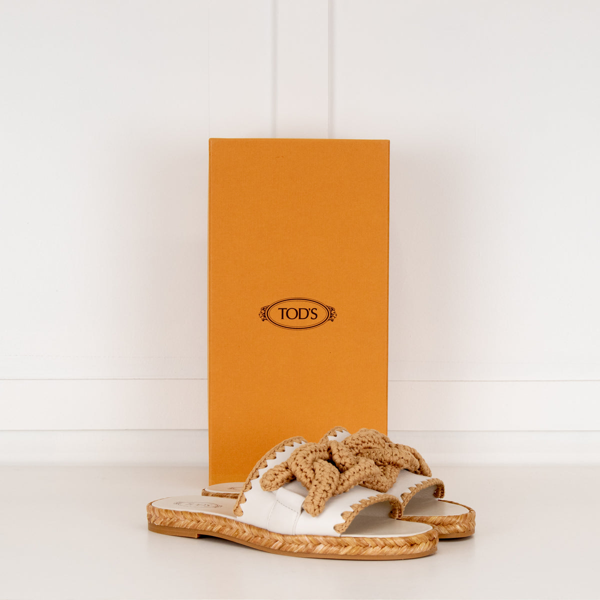 Tods Cream Beige Raffia Flat Slides