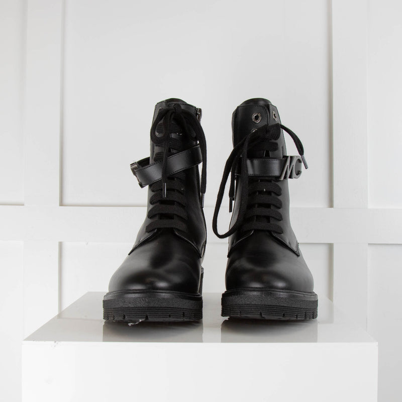 Marc Cain Black Leather Ankle Boot