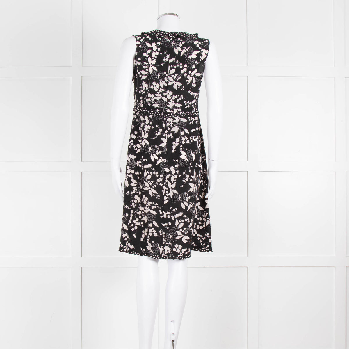 Weekend Max Mara Black Cream Floral Sleeveless Dress