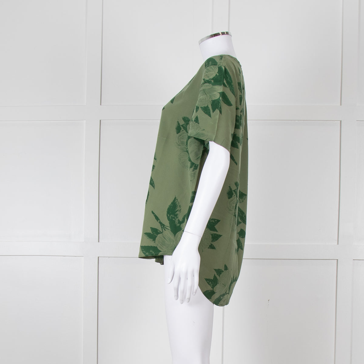 Equipment Green Floral 100% Silk Shortsleeve Stop