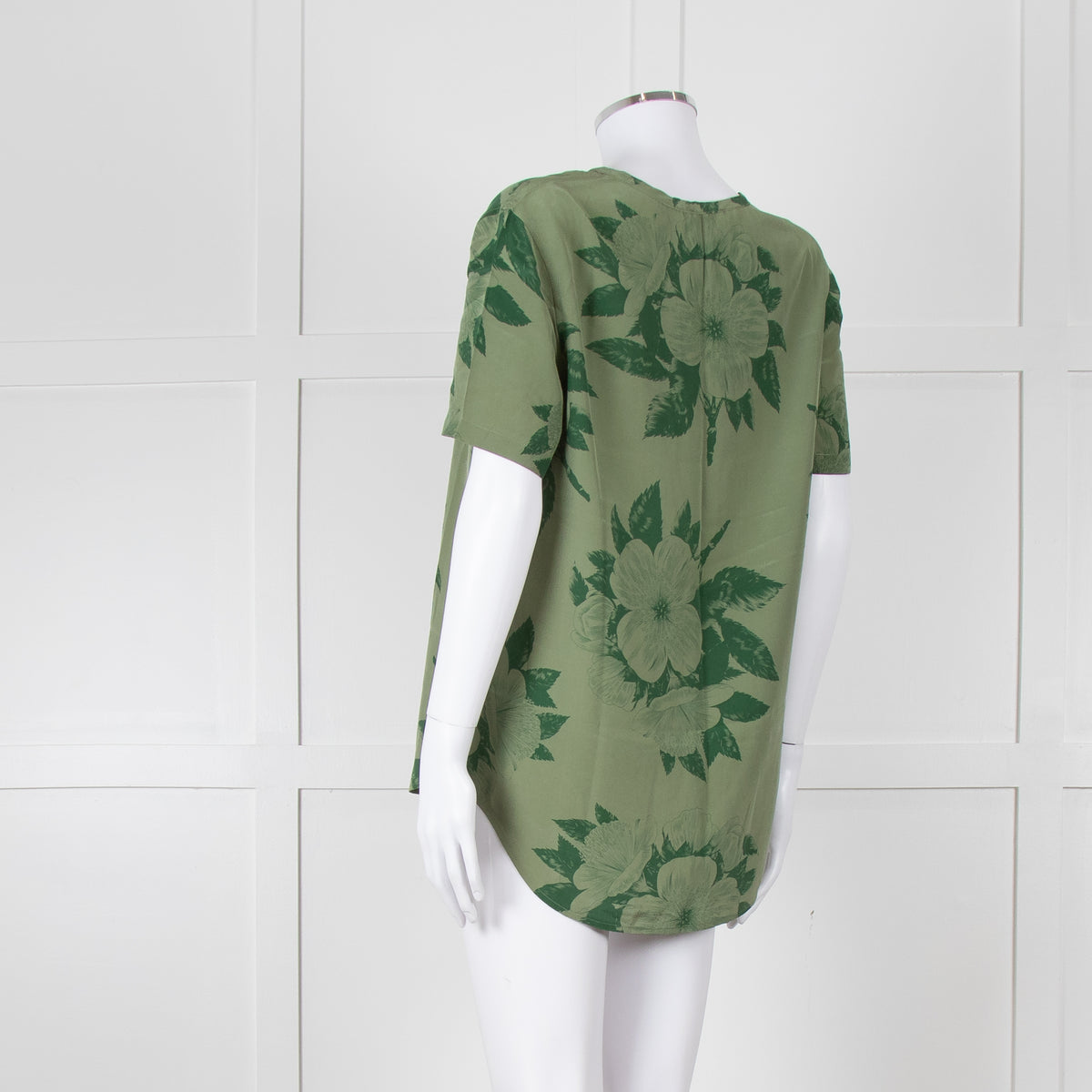 Equipment Green Floral 100% Silk Shortsleeve Stop