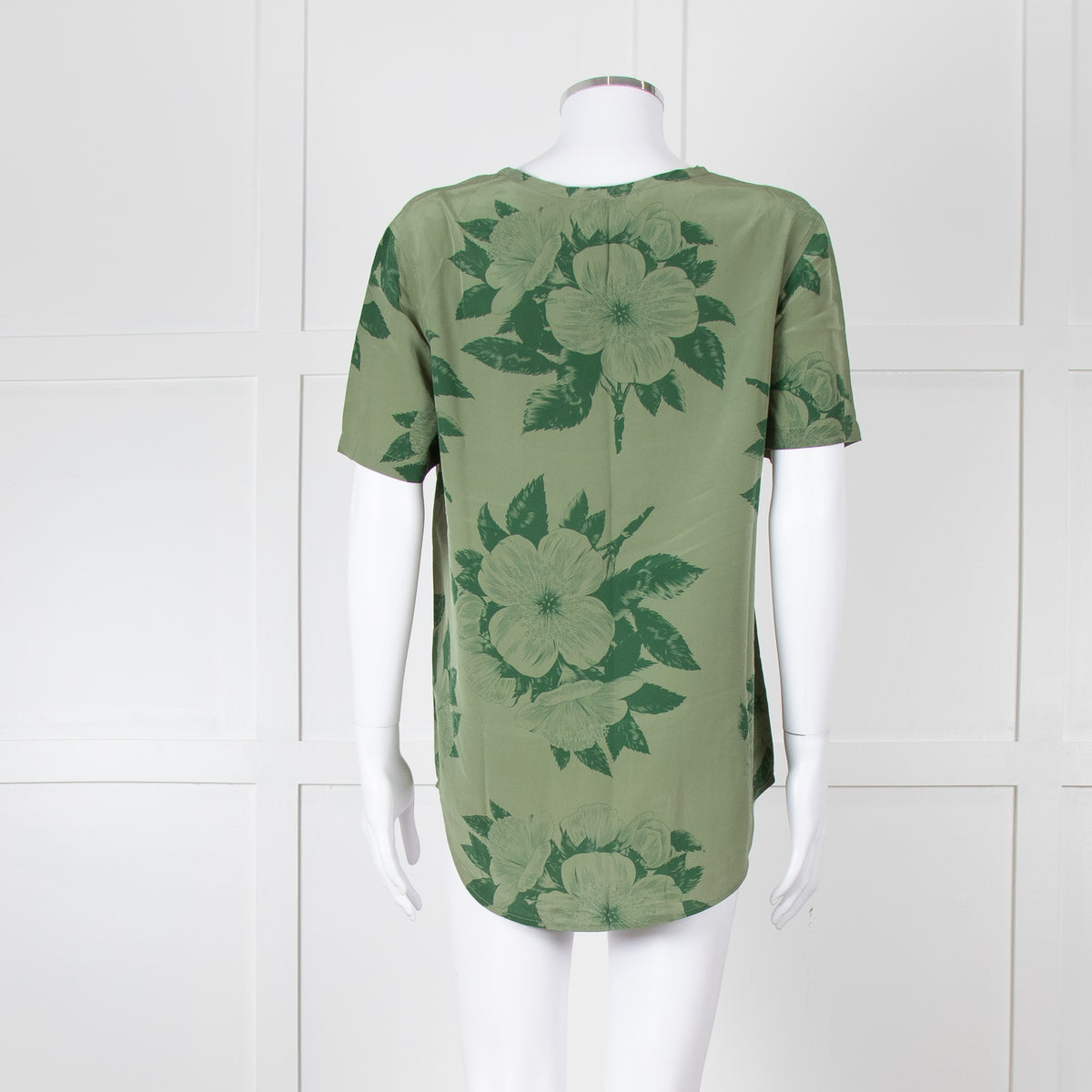 Equipment Green Floral 100% Silk Shortsleeve Stop