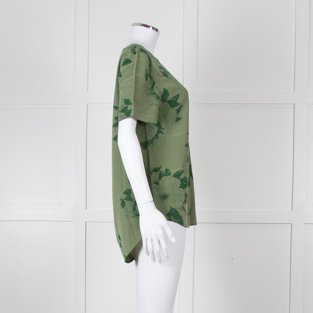 Equipment Green Floral 100% Silk Shortsleeve Stop
