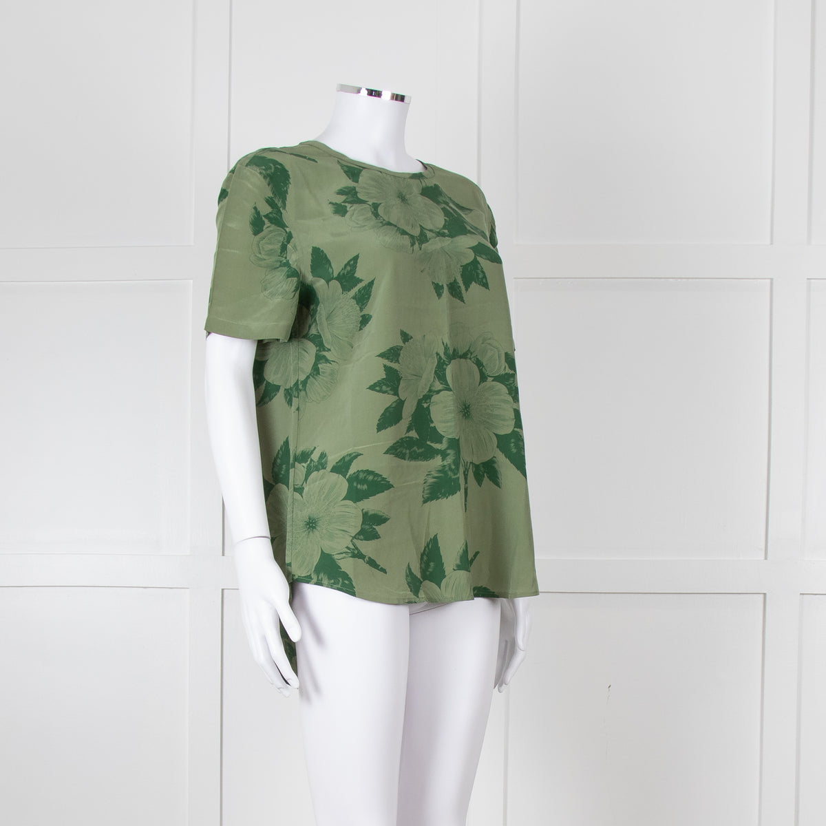 Equipment Green Floral 100% Silk Shortsleeve Stop