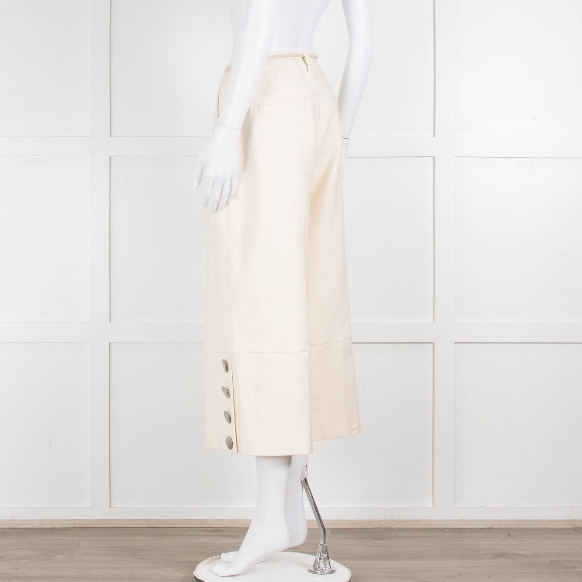Weekend Max Mara Cream Wide Leg Silver Button Cropped Trousers