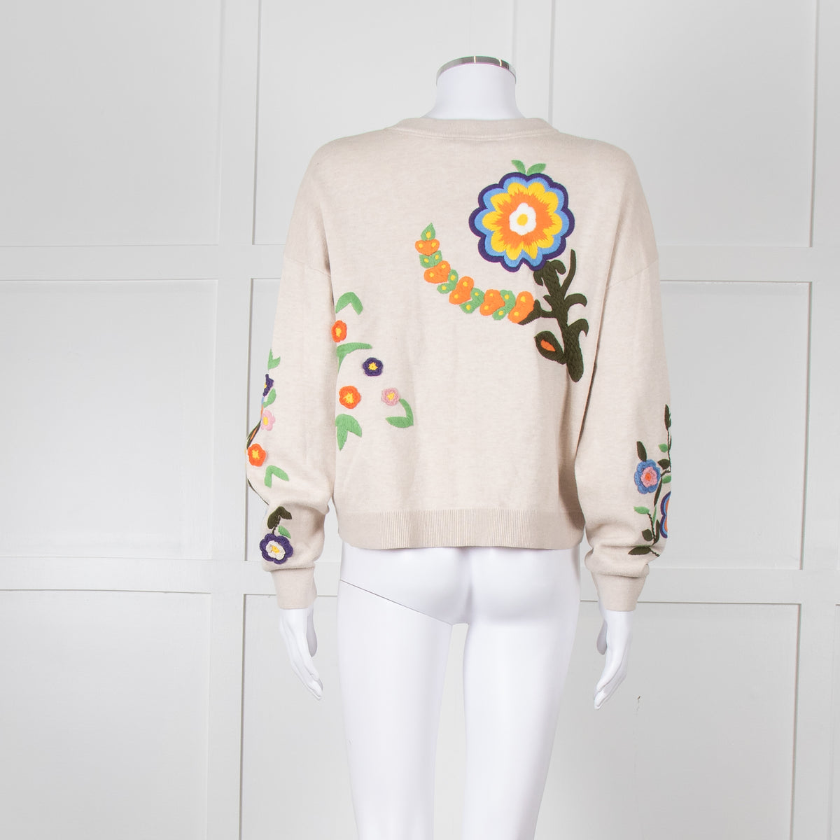 Alice & Olivia Cream Cardigan With Floral Embroidered Flowers