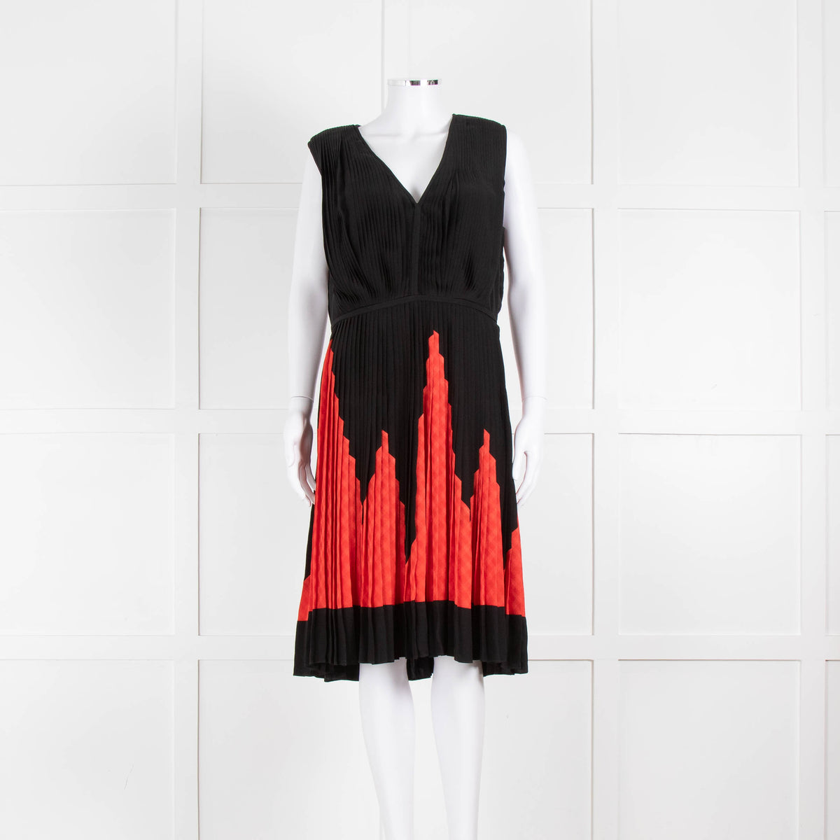 Martin Grant Black & Red Silk Micro Pleated Sleeveless Dress