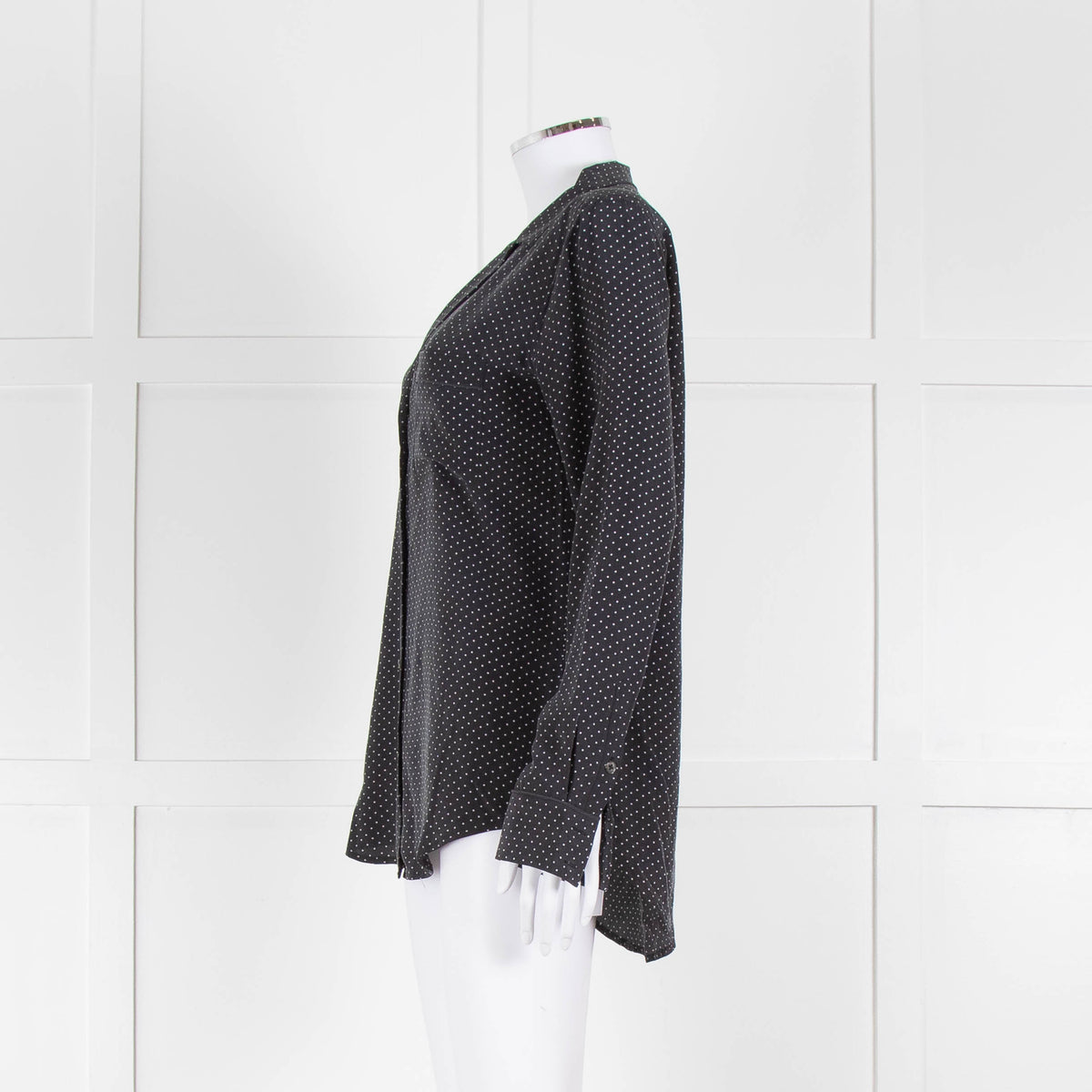 EQUIPMENT Black And White Spotted Silk L/S Blouse