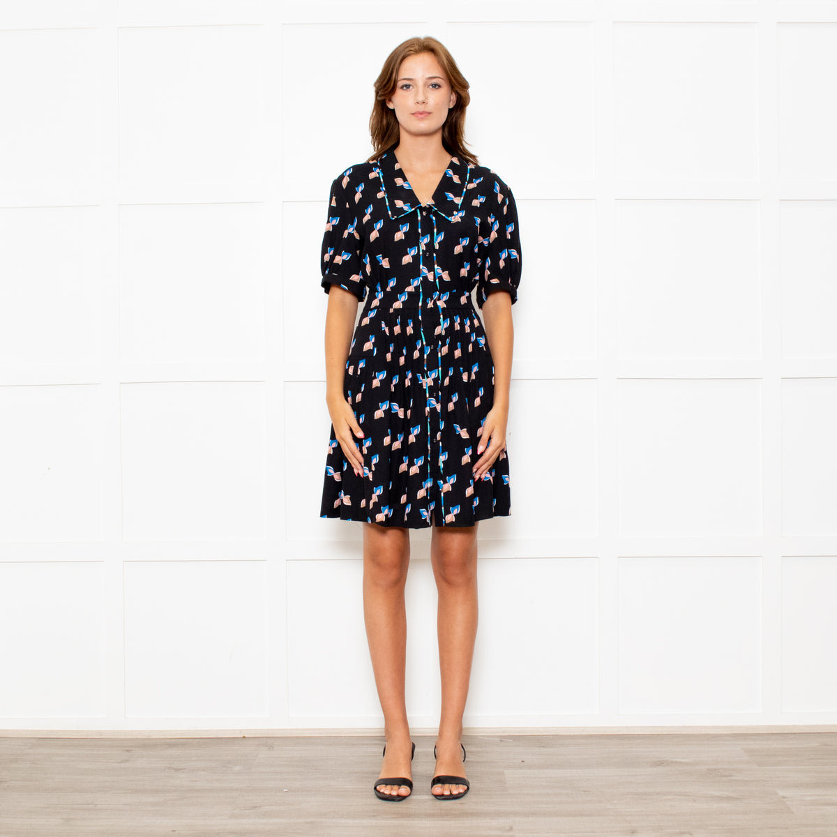 Diane Von Furstenberg Black Patterned Collared Dress