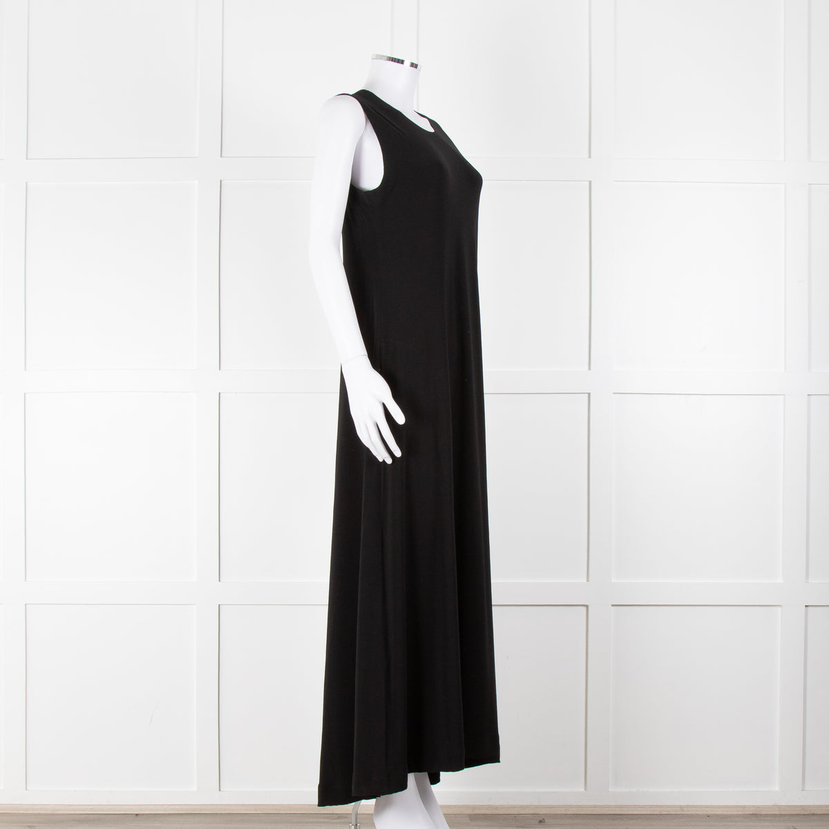 Norma Kamali Black Sleeveless Stretch Maxi Dress