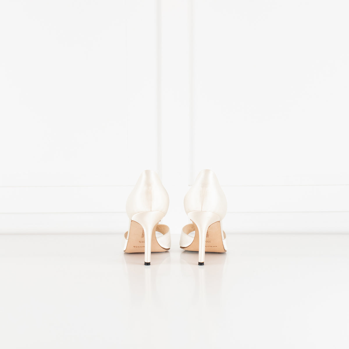 Manolo Blahnik Cream Satin Crystal Embellished Heeled Shoes
