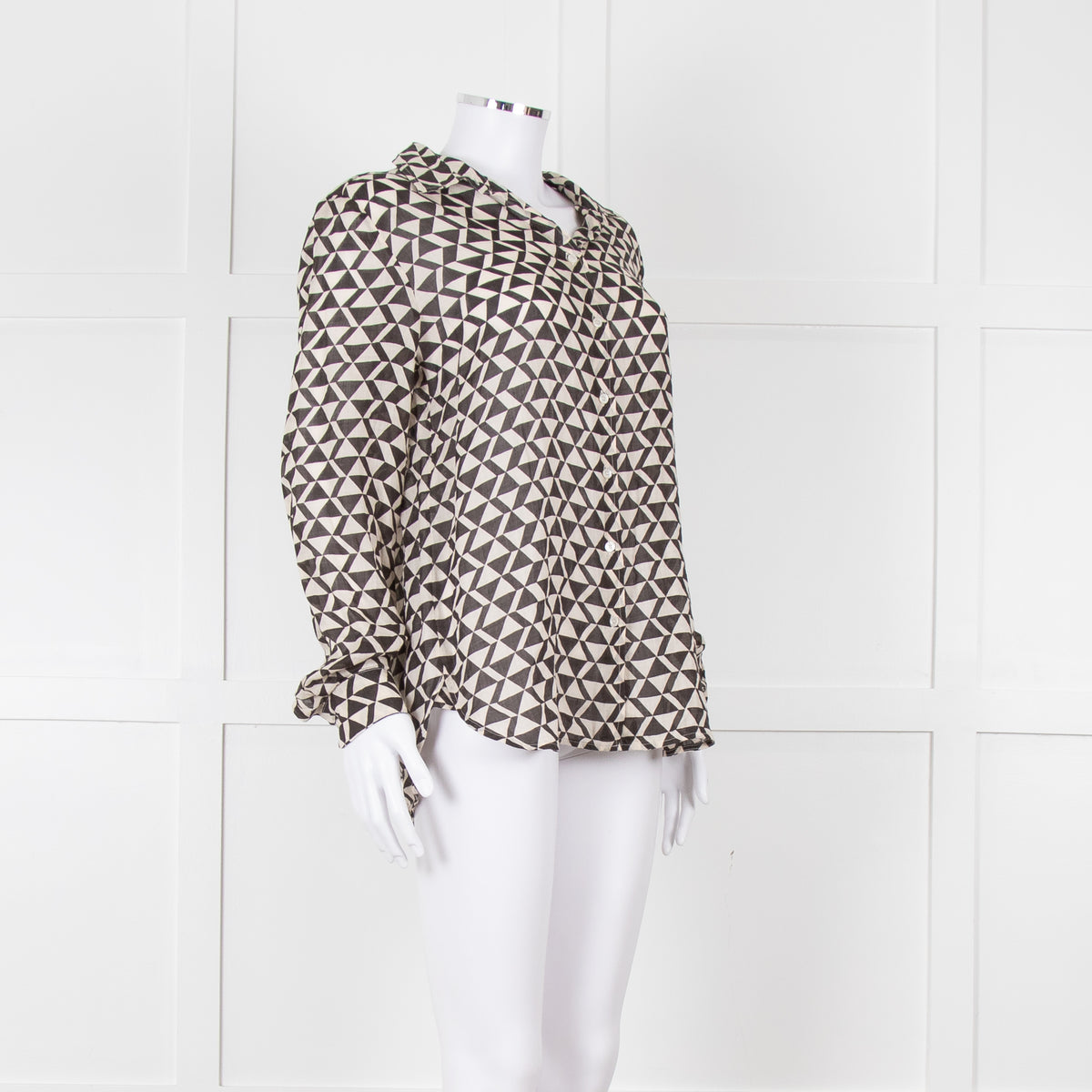 Weekend Max Mara Black And Cream Triangle Pattern Shirt