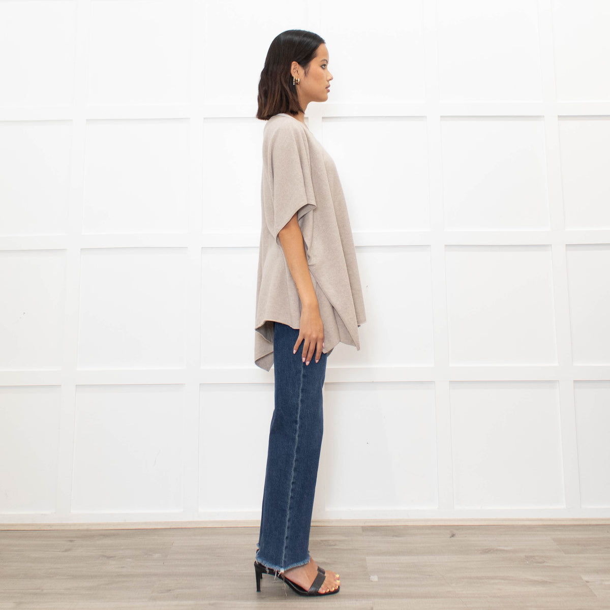 Fabiana Filippi Neutral Beige Silver Bead Trim Knitted Poncho