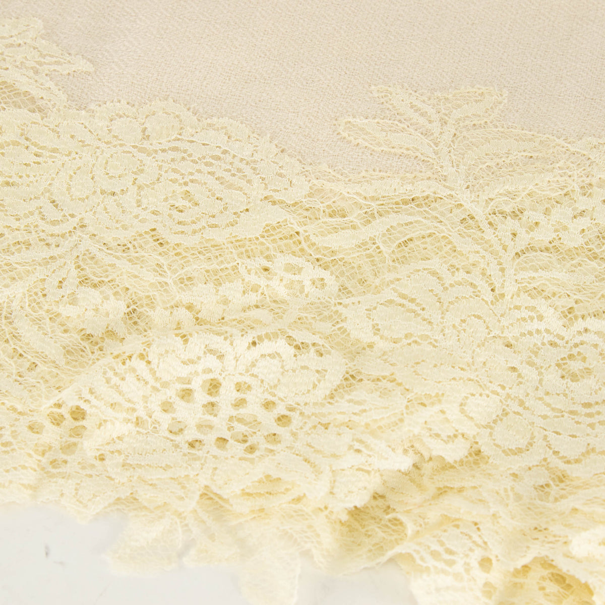 Picket Cream Lace Cashmere Shawl