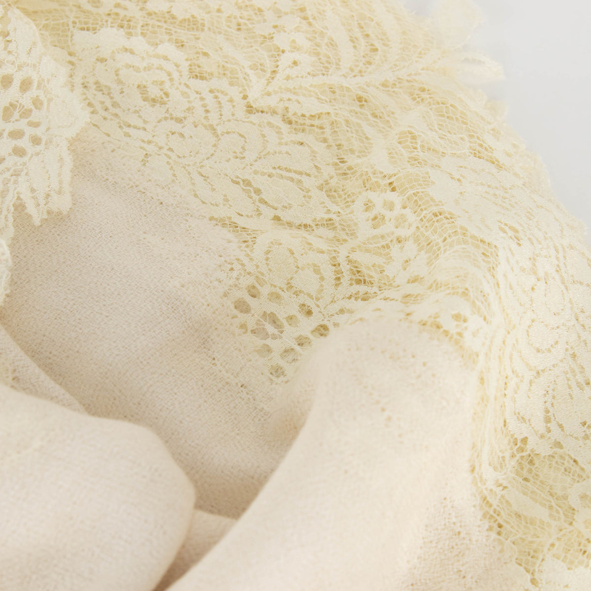 Picket Cream Lace Cashmere Shawl