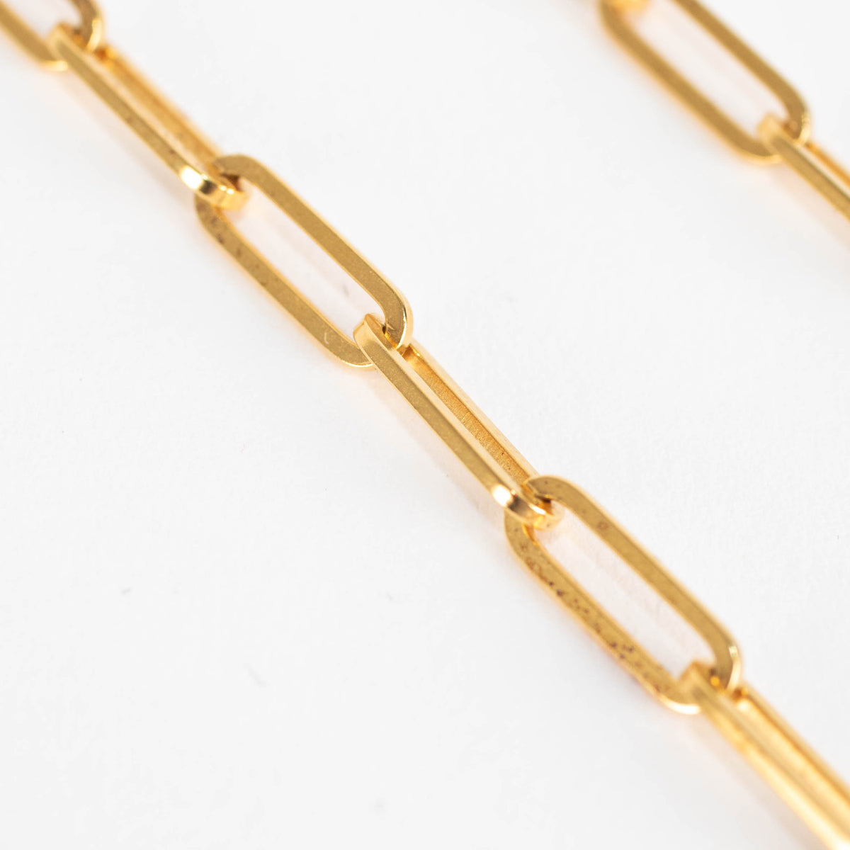 Otiumberg Gold Paperclip Chain with Toggle