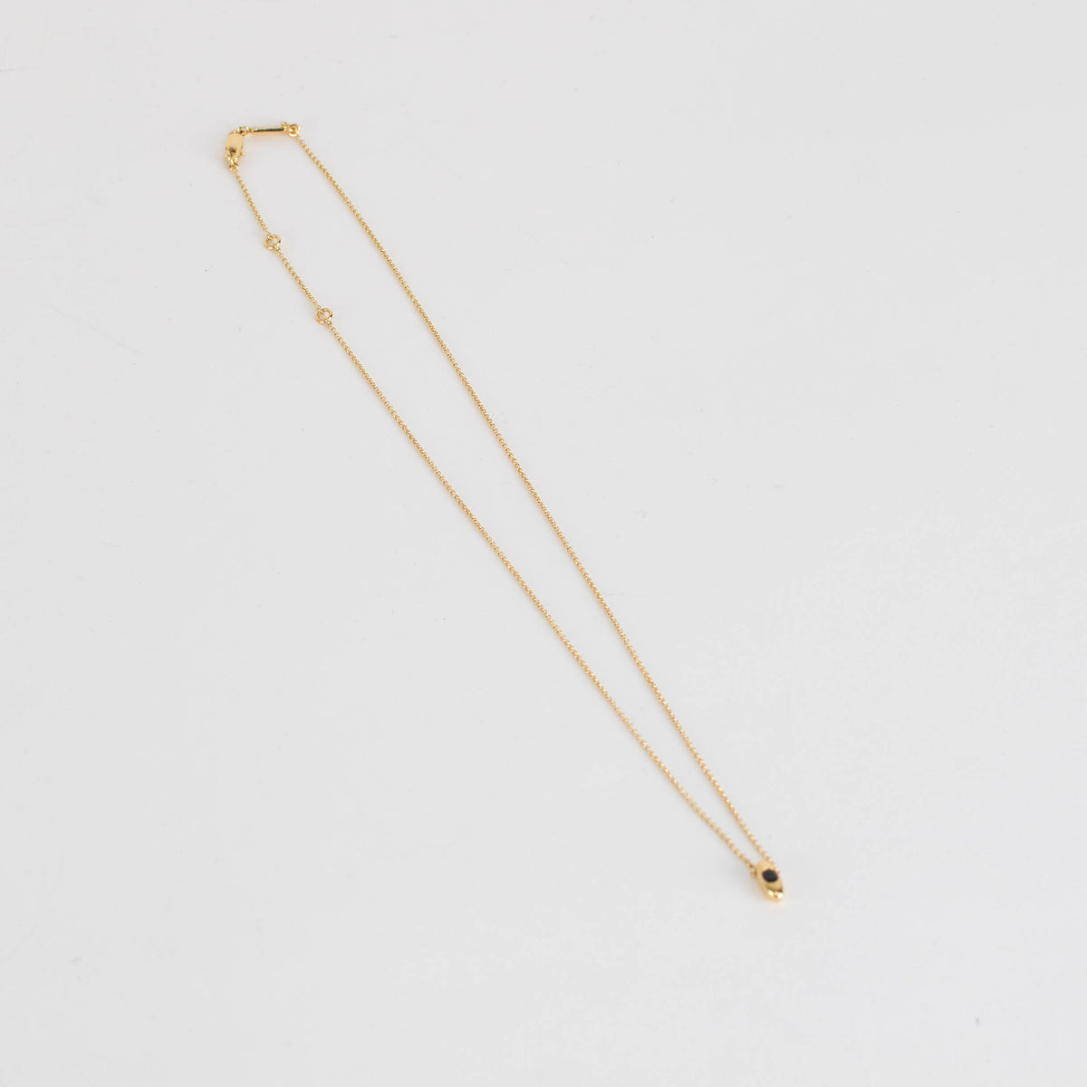 Otiumberg Gold Vermeil Chain with Tear Drop with Onyx stone