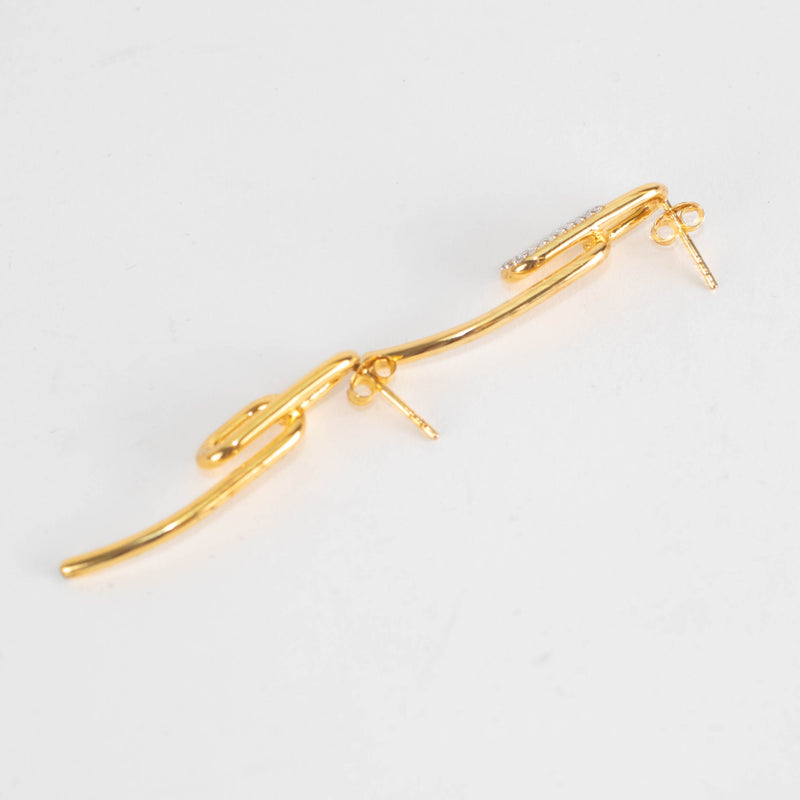 Otiumberg Gold Twisted Drop Earrings with Diamond on one side