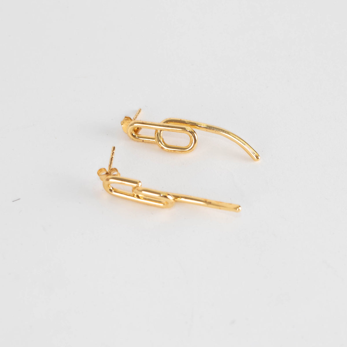 Otiumberg Gold Twisted Drop Earrings