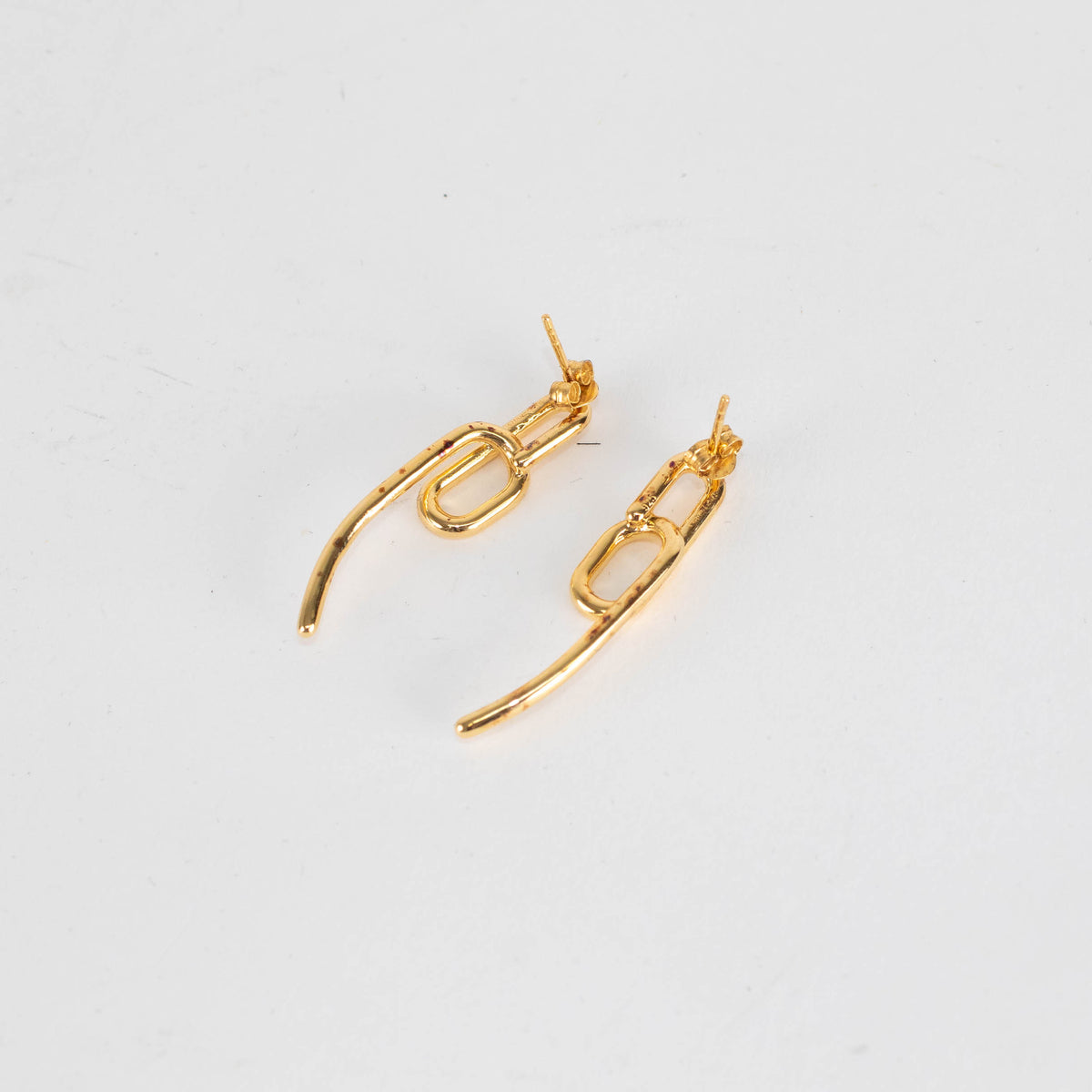 Otiumberg Gold Twisted Drop Earrings