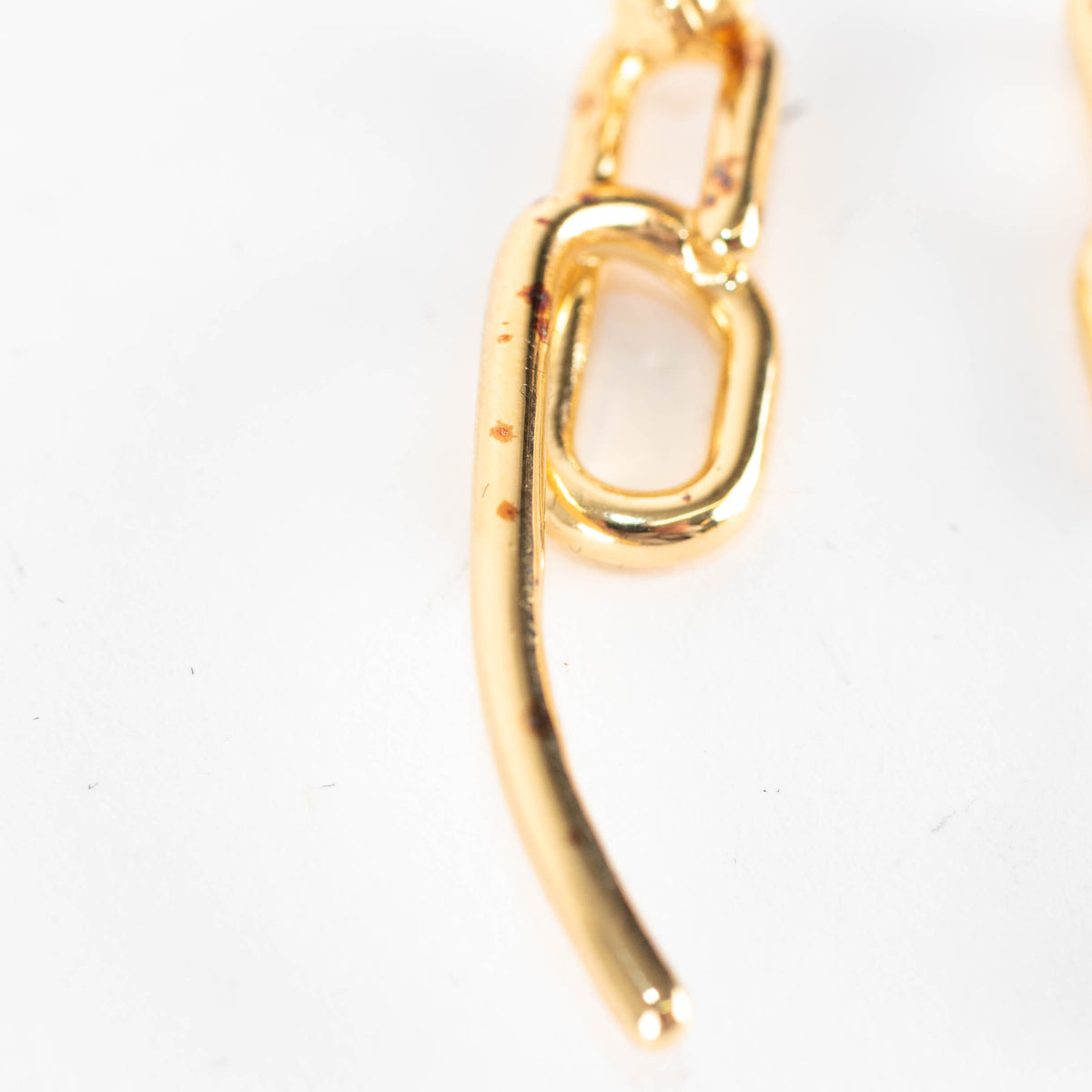 Otiumberg Gold Twisted Drop Earrings