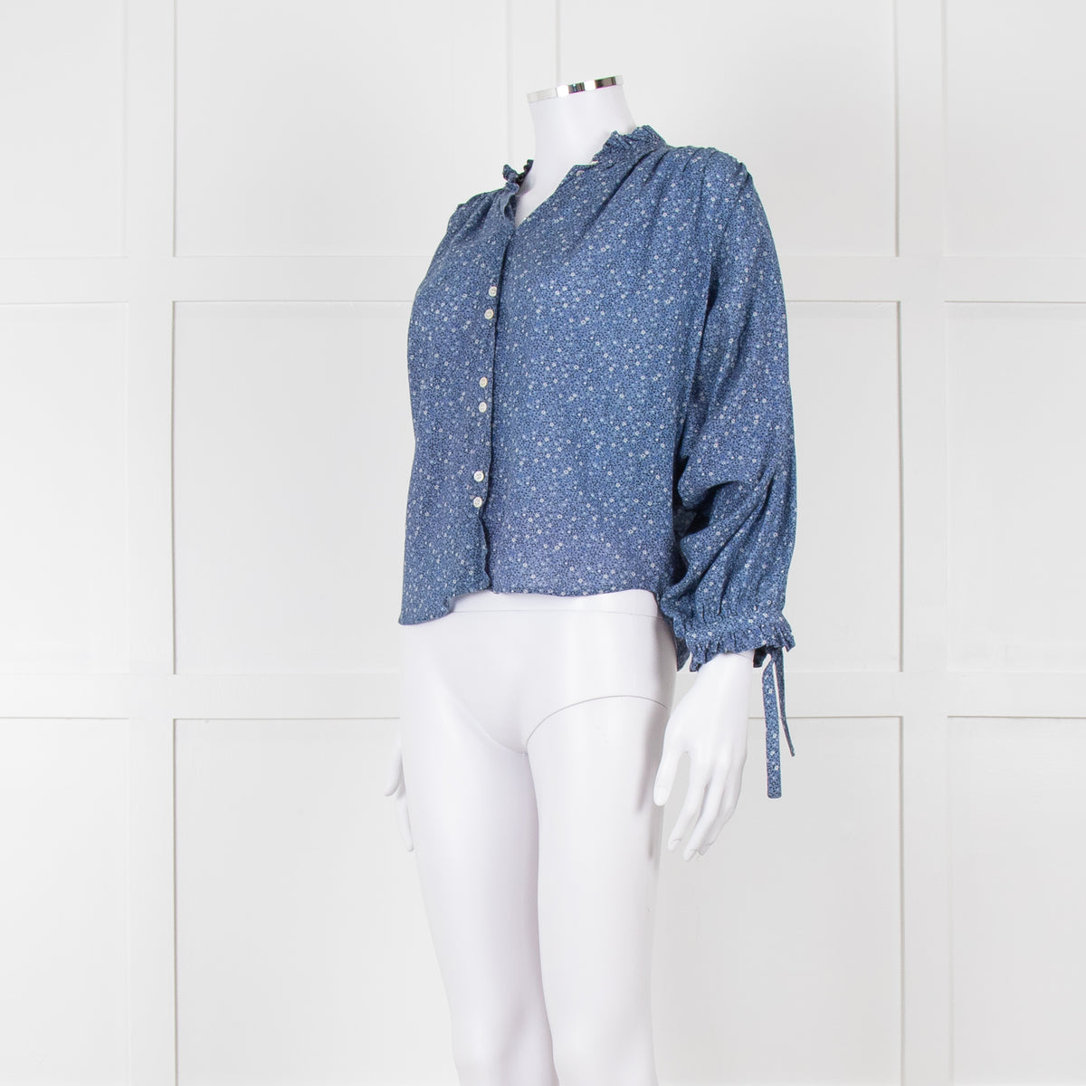 Doen Blue Floral Tie Cuff Blouse