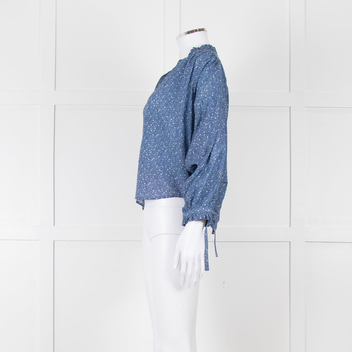 Doen Blue Floral Tie Cuff Blouse