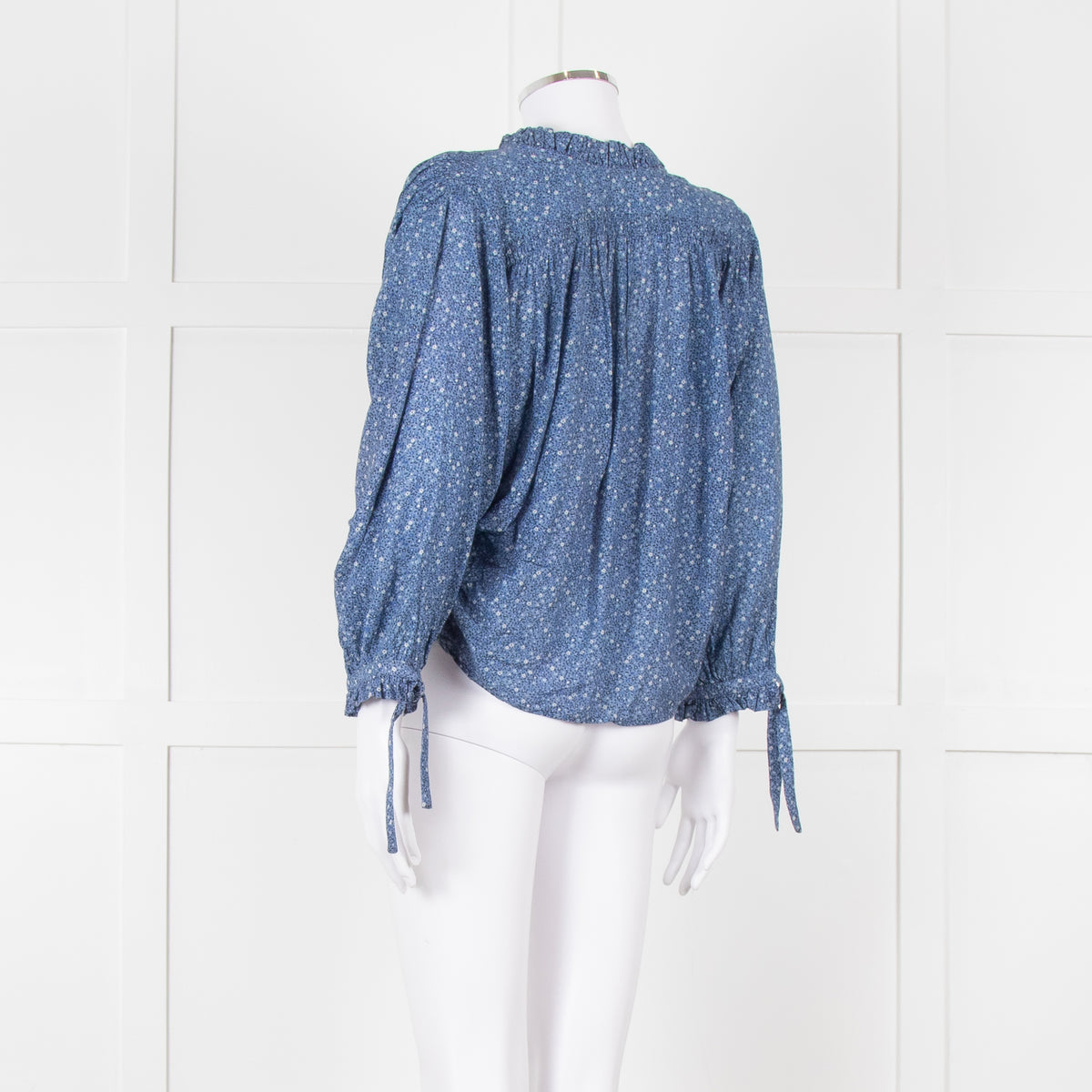 Doen Blue Floral Tie Cuff Blouse