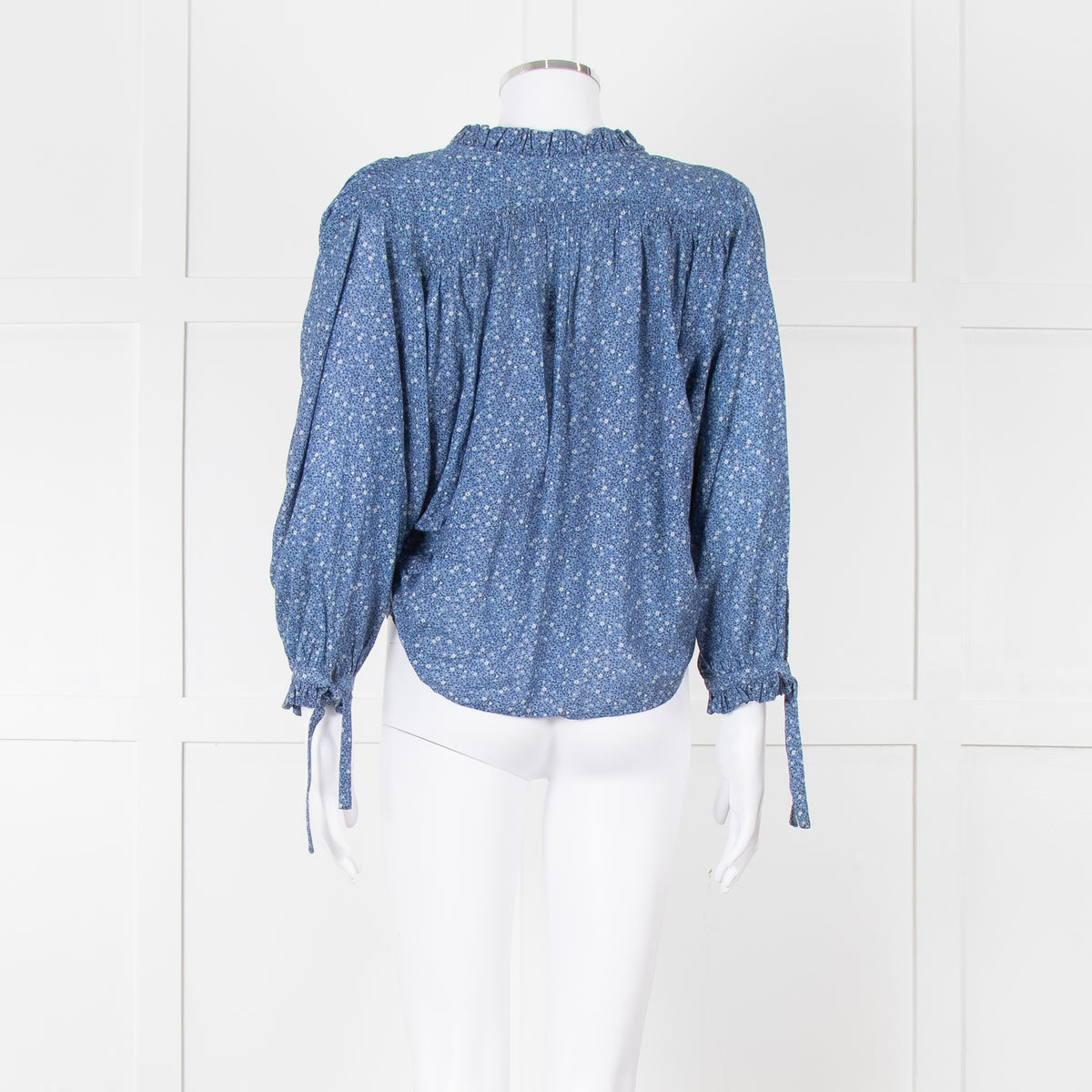 Doen Blue Floral Tie Cuff Blouse