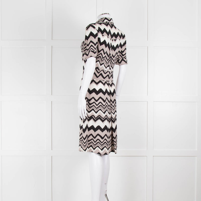 Diane Von Furstenberg Cream Black Zig Zag Belted Short Sleeve Dress