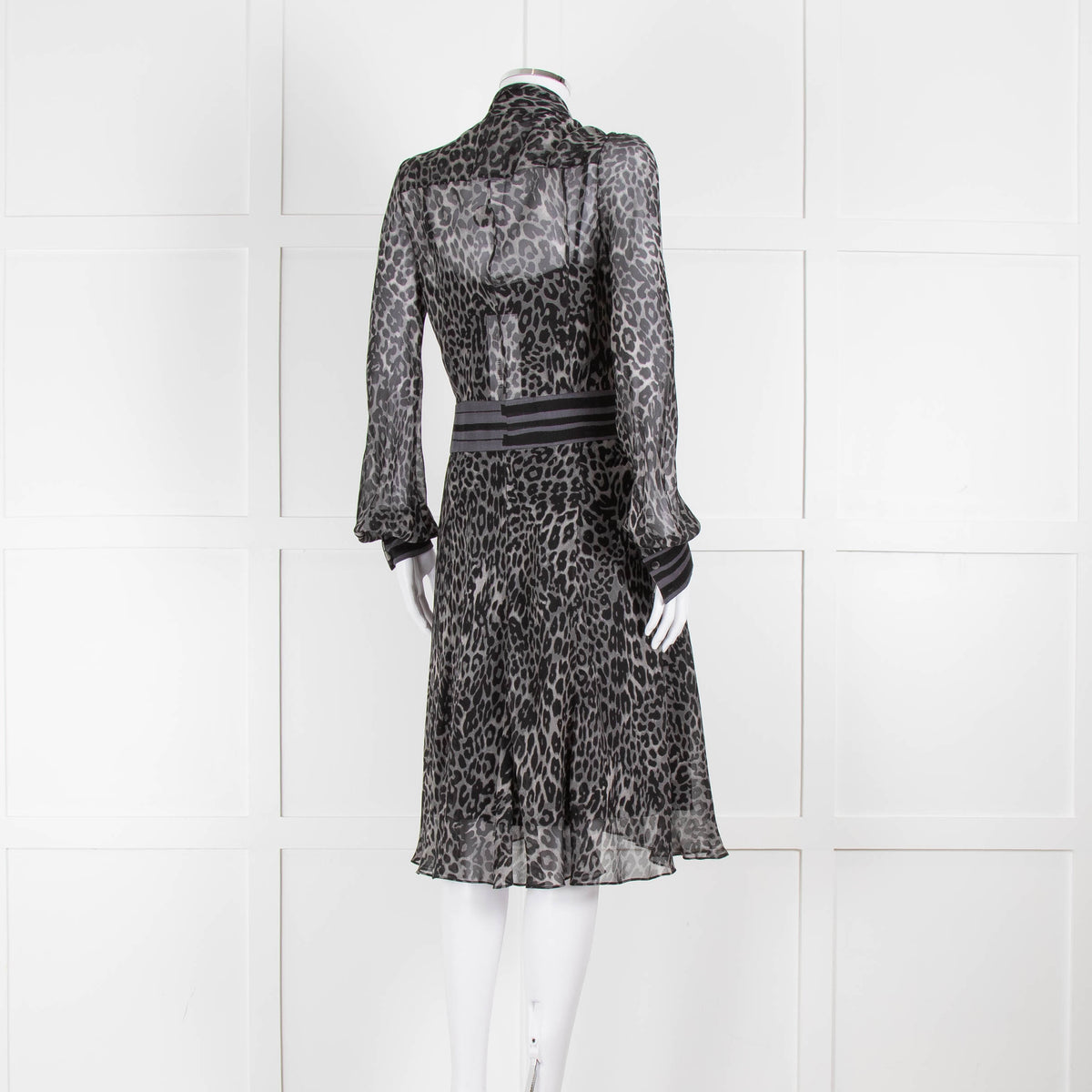 Diane Von Furstenberg Grey Animal Print Silk Long Sleeve Dress With Slip